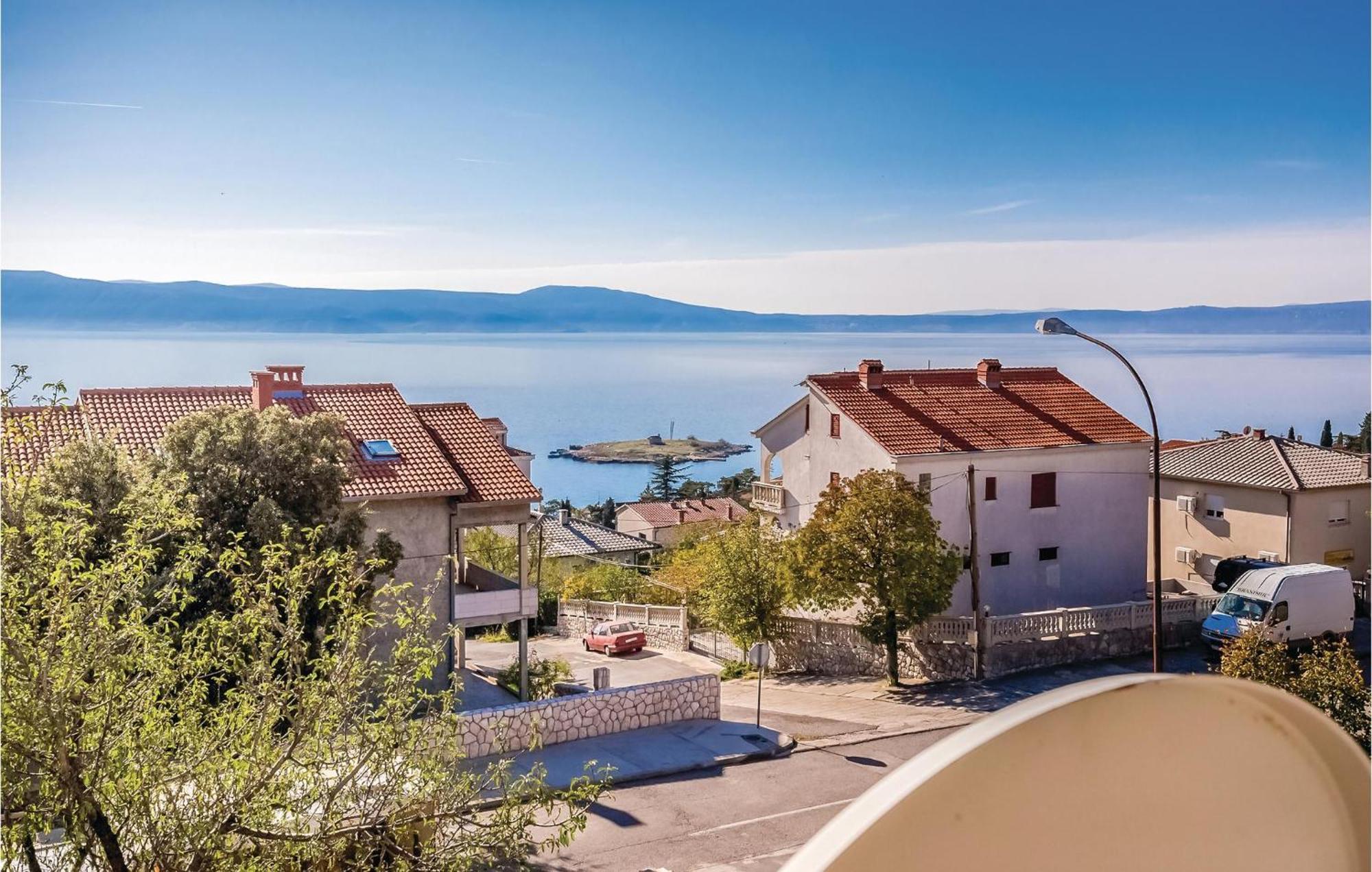Stunning Apartment In Novi Vinodolski With Wifi Kültér fotó