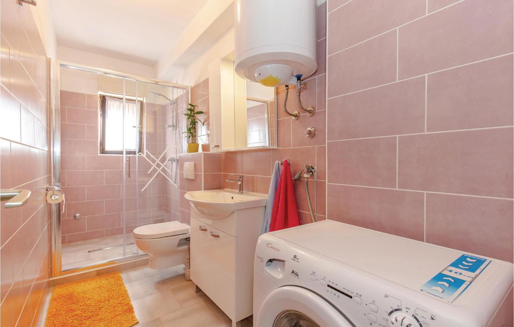 Stunning Apartment In Novi Vinodolski With Wifi Kültér fotó
